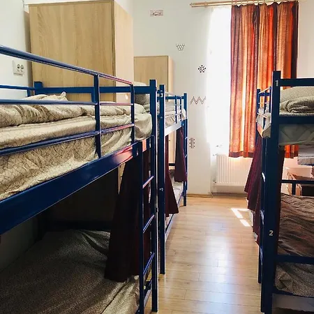 Etno Hostel *